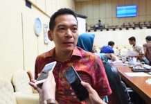 Legislator Harap Pemerintah Kaji Ulang PP Nomor 85 Tahun 2021 FOTO: Anggota Komisi IV DPR RI Daniel Johan. Foto: Dok/Man