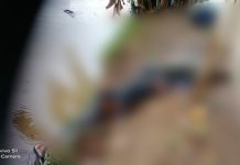 Petir Sambar Anggota TNI dan Warga Sipil di Kabupaten Gowa FOTO: Anggota TNI dan Warga sipil korban tersambar petir di Desa Timbuseng Kecamatan Pattallassang (Belakang Lapas Narkoba Bollangi). Selasa, (19/10).