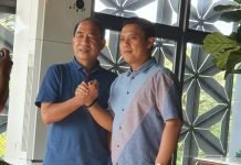 Andi Iwan Aras dan Ashabul Kahfi Gelar Pertemuan, Jajaki Koalisi Pilkada 2024 di Sulsel Ketua Partai Amanat Nasional (PAN) Sulsel Ashabul kahfi dan Ketua DPD Gerindra Sulsel Andi Iwan Aras saat gelar pertemuan Firefiles, Jalan Hertasning Makassar, Rabu, 20 Oktober 2021.