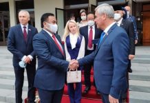 Rachmat Gobel, Kunjungan Diplomasi Herbal ke Parlemen Belarusia FOTO: Kiri Wakil Ketua DPR RI Rachmat Gobel, saat diterima Ketua DPR Belarusia, Vladimir Andreichenko