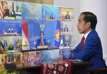 Tiga Pesan Pidato Presiden Jokowi Terkait Hubungan Antara ASEAN dengan AS FOTO: Presiden Joko Widodo saat mengikuti KTT ASEAN-AS, secara virtual dari Istana Kepresidenan Bogor, Jawa Barat, Selasa (26/10/2021). (Foto: BPMI Setpres/Lukas)