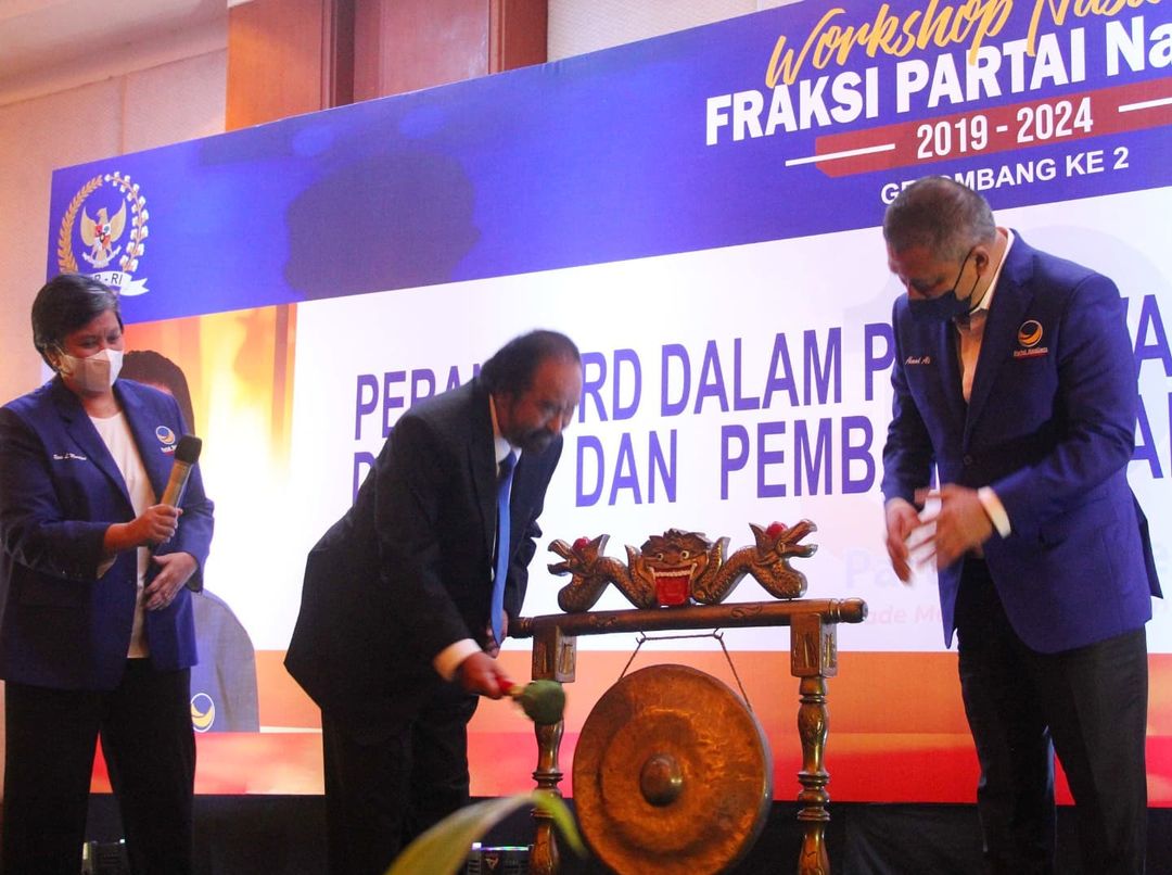 FOTO: Ketum Partai NasDem Surya Paloh saat membuka kegiatan Workshop Nasional yang dihadiri anggota fraksi NasDem DPRD Provinsi dan Kabupaten/Kota se-Indonesia, di Hotel Redtop, Gambir, Jakarta Pusat, Kamis (28/10).