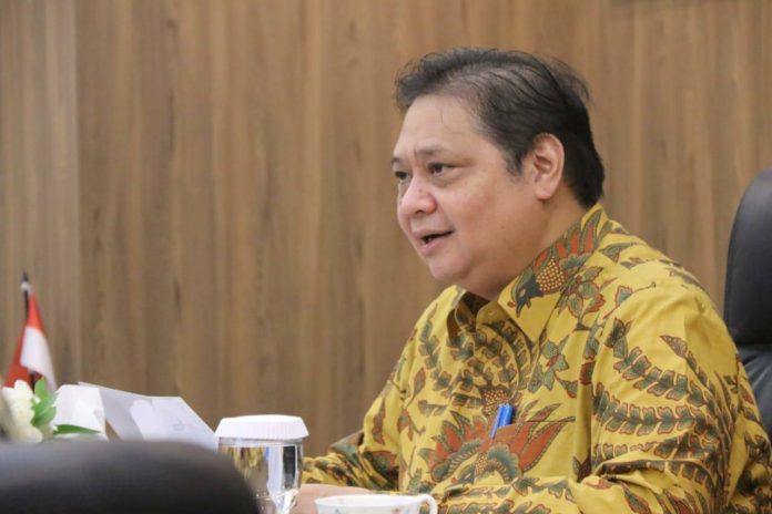 FOTO: Dr. Ir. Airlangga Hartarto, M.B.A., M.M.T., IPU. Menteri Koordinator Bidang Perekonomian Indonesia periode 2019-2024 pada Kabinet Indonesia Maju Presiden Joko Widodo-K.H Ma'ruf Amin dan Ketua Umum Partai Golkar.