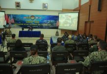 Resmi Dibuka, Latma CARAT 2021 Ajang Tingkatkan Kemampuan Perang Prajurit TNI AL Dan US Navy FOTO: Latma CARAT 2021 Ajang Tingkatkan Kemampuan Perang Prajurit TNI AL Dan US Navy Resmi Dibuka, Koarmada II. Surabaya, 1 November 2021.