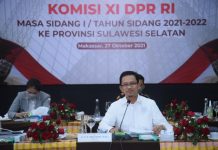 Komisi XI Nilai Stabilitas Keuangan di Sulsel Masih Terjaga FOTO: Wakil Ketua Komisi XI DPR RI Amir Uskara saat memimpin Tim Kunjungan Kerja Reses ke Makassar, Sulawesi Selatan, Rabu (27/10/2021). Foto: Eot/Man