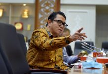 Kasus Edy Mulyadi sudah di SPDP, Apa Kabar Kasus Arteria Dahlan FOTO: Anggota Badan Legislasi (Baleg) DPR RI Arteria Dahlan saat mengikuti rapat tim perumus (timus) Baleg DPR RI terkait pembahasan Rancangan Undang-Undang (RUU) tentang Pembentukan Pengadilan Tinggi di Gedung Nusantara I, Senayan, Jakarta, Kamis (4/11/2021). Foto: Jaka/Man