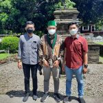 Selain Hadiri HUT Kota Makassar 414, Pengurus HMI Cabang Makassar Ziarah ke Makam Raja Tallo FOTO: Pengurus HMI Cabang Makassar Ziarah ke Makam Raja Tallo, Peringati HUT Kota Makassar 414. Selasa, (9/11)