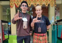 Temu Pegiat Literasi Pangkep, Hadirkan Tokoh Literasi Penerima NJDP FOTO: Kadis Perpustakaan dan Kearsipan Kab.Pangkep Lukman Murtala, S.Sos.M.M. (Kanan) bersama Ketua FPLD Pangkep Ali Muqayat (Kiri)
