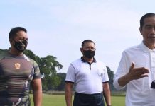 Pengamat Ada Sosok Lain yang Disiapkan, Fernando Sebut Jokowi seperti Enggan Melantik Jenderal Andika FOTO: Presiden Joko Widodo bersama KASAD, KASAU dan KASAL/Net
