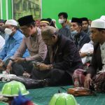 Wabup Edy Manaf Hadiri Maulid di Masjid Hayya Alal Falah FOTO: Wakil Bupati Bulukumba menghadiri peringatan Maulid Nabi Besar Muhammad SAW di Masjid Hayya Alal Falah Kampong Gadde Kelurahan Bentenge Kecamatan Ujung Bulu, Sabtu 13 November 2021 malam.