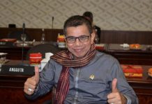 Anggota DPR Tegaskan Pentingnya ‘Restorative Justice’ dalam Institusi Kepolisian FOTO: Anggota Komisi III DPR RI Hinca Pandjaitan saat mengikuti kunjungan kerja komisi III DPR RI di Mapolda Jawa Barat, Bandung, Kamis (18/11/2021). Foto: Taufan/Man