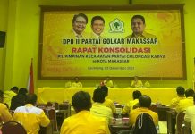 Irianto Ahmad, DPD II Golkar Makassar Bentuk Pelaksana Tugas Pincam FOTO: DPD II Golkar kota Makassar menggelar rapat konsulidasi Pelaksana Tugas (Plt) Pimpinan Kecamatan Golkar se-kecamatan kota Makassar.