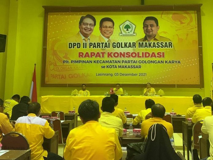 FOTO: DPD II Golkar kota Makassar menggelar rapat konsulidasi Pelaksana Tugas (Plt) Pimpinan Kecamatan Golkar se-kecamatan kota Makassar.