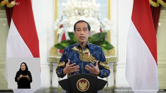 FOTO: Presiden Jokowi dalam sambutannya pada Peringatan Hari Disabilitas Internasional, Jumat (03/12/2021), secara virtual. (Sumber: Tangkapan Layar)