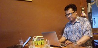 Soal Peta Politik Pinrang, Profetik Institute: Situasi Masih Sangat Cair FOTO: Direktur Profetik Institute, Asratillah