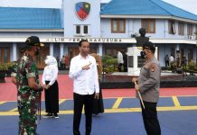 Presiden Jokowi Kunker ke Jateng Presiden Jokowi beserta Ibu Negara Iriana Joko Widodo saat bertolak menuju Provinsi Jawa Tengah, Selasa (14/12/2021). (Foto: BPMI Setpres/Rusman)