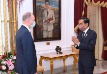 Presiden Jokowi Terima Kunjungan Sekretaris Dewan Keamanan Federasi Rusia Presiden Jokowi saat menerima kunjungan kehormatan Sekretaris Dewan Keamanan Federasi Rusia, Nikolay P. Patrushev, di Istana Merdeka, Jakarta, Senin (13/12/2021). (Foto: BPMI Setpres/Luas)