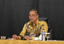 Baleg DPR Serap Aspirasi dari Masyarakat Papua Terkait Penyusunan RUU Minol Anggota Baleag DPR RI Ferdiansyah saat memimpin pertemuan Tim Kunker Baleg DPR RI dengan Pemprov. Papua, di Jayapura, Papua, Kamis (9/12/2021). Foto: Tasya/Man