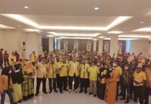 Rahmat dan Hakim Terpilih Pimcam DPD Golkar dari Dapil 3 Makassar Musyawarah Kecamatan (Muscam) X Pimpinan Partai Golkar Kecamatan Biringkanaya dan Tamalanrea. Berlangsung di Citra Palace Hall Sudiang. Rabu, 14 Desember 2021