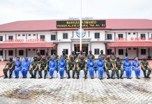 Danlantamal XI Merauke Antar Keberangkatan Komandan Korps Marinir Danlantamal XI Merauke Brigjen TNI (Mar) Edi Prakoso, S.E. beserta Staf mengantar keberangkatan Komandan Korps Marinir (Dankormar) Mayor Jenderal TNI (Mar) Suhartono, M. Tr. (Han) dan Ketua Gabungan Jalasenastri Korps Marinir Ny. Etta Suhartono