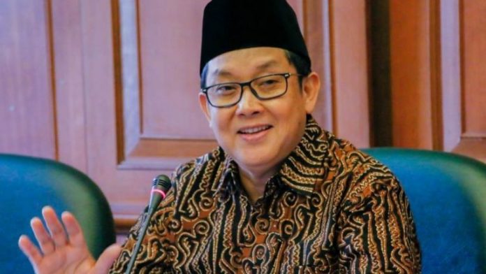 KH. Dr. Ali Masykur Musa, Ketua Umum Ikatan Sarjana NU.