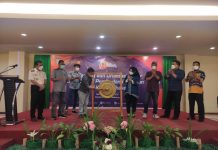 KPU Makassar Launching dan Orientasi Kelurahan Peduli Pemilu dan Pemilihan KPU Kota Makassar melaksanakan kegiatan Launching dan Orientasi Kelurahan Peduli Pemilu dan Pemilihan (KP3) Rabu (22 /12/2021) bertempat di Hotel Grand Asia Makassar.