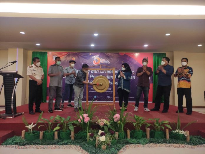 KPU Kota Makassar melaksanakan kegiatan Launching dan Orientasi Kelurahan Peduli Pemilu dan Pemilihan (KP3) Rabu (22 /12/2021) bertempat di Hotel Grand Asia Makassar.