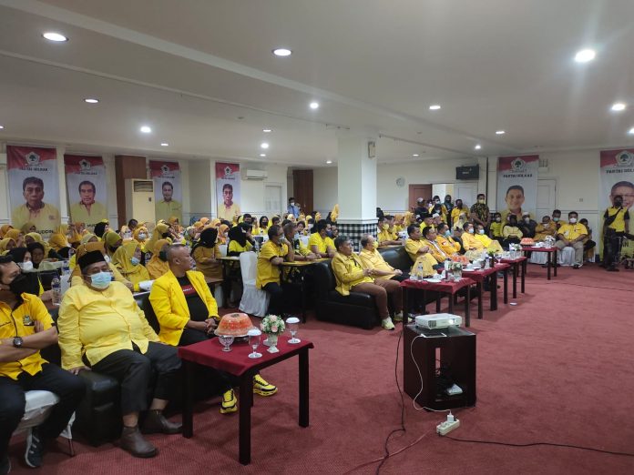 Muscam DPD II Golkar Makassar Dapil 4 Manggala-Panakukang berlangsung di hotel Denpasar jalan Bolevar, Panakukang. Kamis, (23/12) malam.