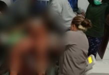 Kontak Tembak dengan Teroris KKB 2 Personil TNI AD Tertembak, 1 Gugur Jenazah Pratu Baraza saat ini sedang dalam penanganan di Puskesmas Ilaga Kabupaten Puncak, Papua. Kamis, (27/1)