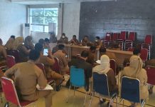 Pembelajaran Daring di Makassar Ditiadakannya, Jam Belajar Ditambah Kepala Dinas Pendidikan Makassar, Muhyiddin Mustakim saat melakukan pertemuan dengan sejumlah kepala sekolah pendidikan dasar. Senin, (3/1/2022)