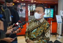 Eijkman Melebur ke BRIN, DPR Minta Hak Pegawai dan Peneliti Tetap Diperhatikan Wakil Ketua DPR RI Sufmi Dasco Ahmad saat doorstop oleh awak media di selasar Gedung Nusantara III, Kompleks Parlemen, Senayan Jakarta, Senin, (3/1/2022).. Foto: Yoga/Man