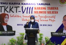 Warga Karang Taruna Sulsel Semakin Solid ke Kubu Andi Ina Kartika Sari Andi Ina Kartika Sari saat terpilih secara aklamasi pada TKKTP Sulsel ke VIII pada tgl 19 - 20 Juni 2021 di Hotel Aryaduta Makassar,