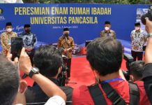 Cegah Omicron, Wapres: Tidak Boleh Ada Dispensasi Karantina Wapres memberikan keterangan pers usai meresmikan 6 rumah ibadah Universitas Pancasila, di Kampus Universitas Pancasila, Rabu (05/01/2022) (Foto: BPMI Setwapres)