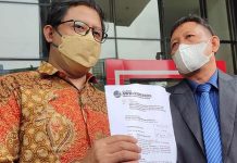 Dosen UNJ ini Lapor Resmi Relasi Bisnis Anak Presiden yang Berhubungan dengan Perusahaan Pembakar Hutan Foto Kiri Dosen Universitas Negeri Jakarta (UNJ) Ubedilah Badrun/Net