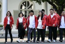 Serang Anies Soal Banjir, Netizen Sebut PSI, Partai Seputar Ibukota DPP PSI saat usai menemui Presiden Joko Widodo beberapa waktu lalu di Istana Merdeka Jakarta.