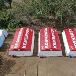 Menunggu Huntap, Kemensos Penuhi Kebutuhan Dasar Warga Aholeang – Rui Sulawesi Barat Tenda pengungsian untuk dua warga dari Dusun Aholeang dan Dusun Rui, Desa Mekkatta, Kecamatan Malunda, Kabupaten Majene, masih bertahan di lokasi pengungsian di Desa Mekkatta.