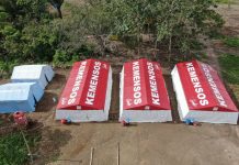 Menunggu Huntap, Kemensos Penuhi Kebutuhan Dasar Warga Aholeang – Rui Sulawesi Barat Tenda pengungsian untuk dua warga dari Dusun Aholeang dan Dusun Rui, Desa Mekkatta, Kecamatan Malunda, Kabupaten Majene, masih bertahan di lokasi pengungsian di Desa Mekkatta.