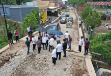 Legislator Sulsel Tinjau Pengerjaan Jalan Poros Rumbia-Malakaji Ketua dan Anggota Komisi D DPRD Sulsel Tinjau pengerjaan jalan poros Rumbia- Malakaji kabupaten Jeneponto. Rabu, (26/1)