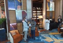 KSAD Luncurkan Buku Dudung Abdurachman Membongkar Operasi Psikologi Gerakan Intoleransi KSAD Jenderal Dudung Abdurachman meluncurkan buku 'Dudung Abdurachman Membongkar Operasi Psikologi Gerakan Intoleransi' di Hotel Raffles, Setiabudi, Jakarta Pusat, Sabtu (29/1/2022).