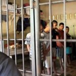 Komnas HAM Temukan Fakta Baru Penghuni Kerangkeng Bupati Langkat Nonaktif Foto: Bupati langkat dan kerangkeng di rumahnya (Youtube/ Tiorita Rencana)