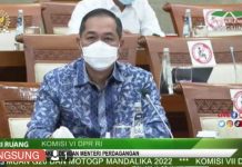 LIVE: Menteri Perdagangan Raker dengan Komisi VI DPR RI, Soal Minyak Goreng Komisi VI DPR RI Rapat Kerja (Raker) dengan Menteri Perdagangan RI. Senin, (31/1)