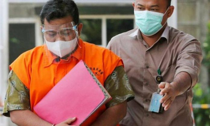 Wali Kota Tanjungbalai M Syahrial tiba di Gedung Merah Putih KPK, Jakarta, Senin (26/4/2021) lalu. Sumber Foto dok/Jawa Pos/Fedrik Tarigan