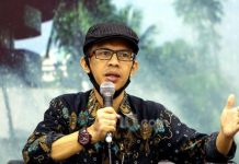 Antara Kasus Edy Mulyadi dan Arteria Dahlan, Pengamat: Sepertinya Hukum Susah Menyentuh Pro Pemerintah Direktur Eksekutif Indonesia Political Review (IPR) Ujang Komarudin