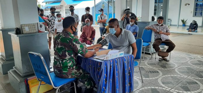 Pangkalan Utama TNI Angkatan Laut (Lantamal) XI Merauke dan jajaran terus melaksanakan vaksinasi di daerah-daerah yang menjadi wilayah kerjanya. Rabu, (2/2)