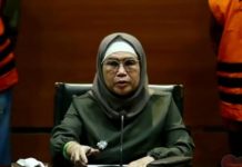 KPK Tahan Mantan Dirut PNRI Kasus Korupsi Pengadaan E-KTP Tangkap layar, Wakil Ketua KPK Lili Pintauli Siregar, dalam konferensi pers, di Gedung Merah Putih KPK Jakarta, Kamis (3/2/2022).