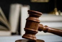 Kontrak Kerja PT Delima Putus dengan Direktorat Jendral Cipta Karya Balai Prasarana Pemukiman Wilayah II Sulsel, Berujung di PTUN Ilustrasi Palu Sidang