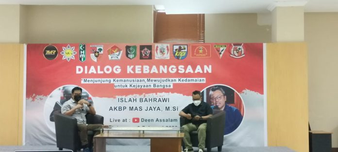 Direktur Eksekutif Jaringan Moderat Indonesia, 