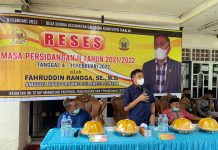 Tutup Reses di Kecamatan Galesong, Rangga Kawal Aspirasi Masyarakat Fahruddin Rangga nutupan Reses Masa Persidangan Kedua Tahun 2021/2022 hari ini, Rabu (9/2/22) dilaksanakan di Pelataran kediaman H. Narang (mantan Kepala Desa Boddia), Kecamatan Galesong Kabupaten Takalar.