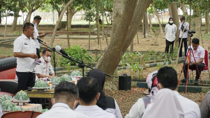 Bupati Bulukumba H. Muchtar Ali Yusuf hadiri kegiatan Musrenbang tingkat Kecamatan untuk tahun anggaran 2023. Di Hutan Kota, Kecamatan Ujungbulu, Rabu, (9/2)