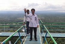 Punya Panorama Alam Eksotik dan Menantang, Bontomassailea Destinasi Wisata di Bulukumba Kadis Pariwisata Pemuda dan Olahraga Daud Kahal saat berada di Dusun Bontomassailea, Desa Bukit Harapan Kecamatan Gantarang, Kabupaten Bulukumba.